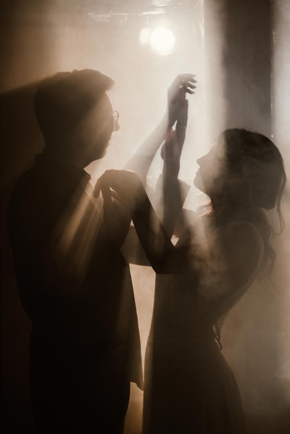 saskia fotografía, fotografo en salamanca, fotografo de bodas en salamanca, novios luz y sombras